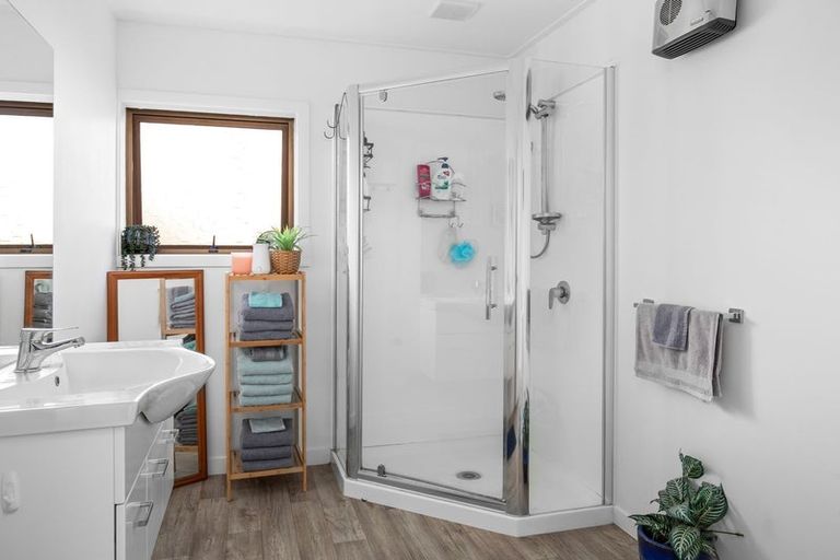 Photo of property in 6 Teviot Street, Roxburgh, 9500