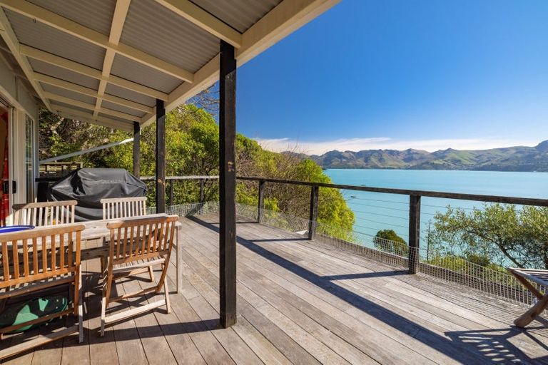 Photo of property in 279 Marine Drive, Charteris Bay, Lyttelton, 8971