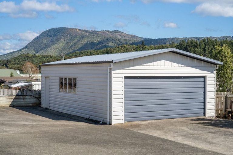 Photo of property in 20 Admiralty Place, Waikawa, Picton, 7220