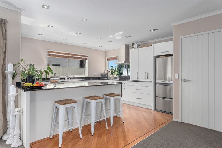 Photo of property in 13b Beach Street, Whakatane, 3120