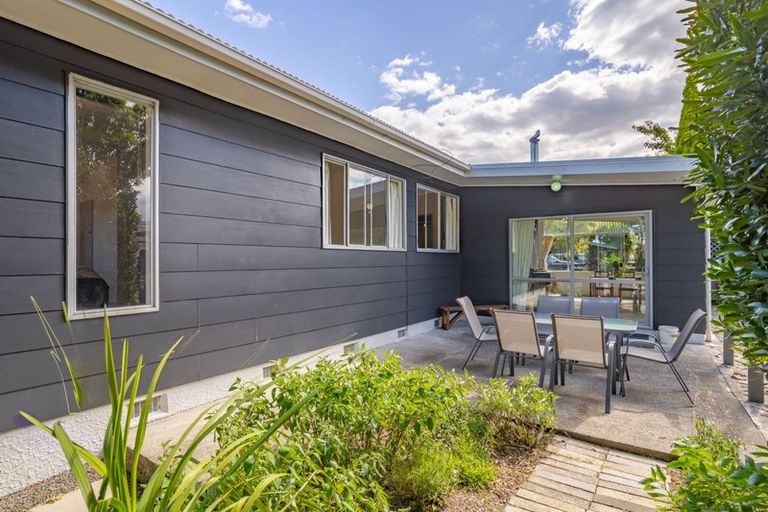 Photo of property in 23 Bethune Street, Featherston, 5710