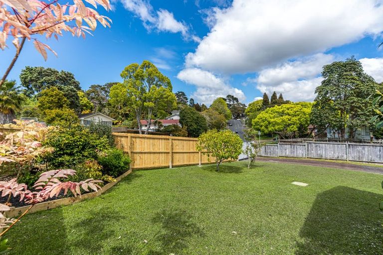 Photo of property in 23 Contessa Drive, Glenfield, Auckland, 0629