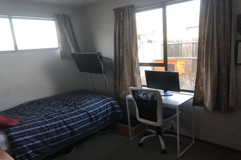 Photo of property in 2/5 Pegasus Avenue, North New Brighton, Christchurch, 8083