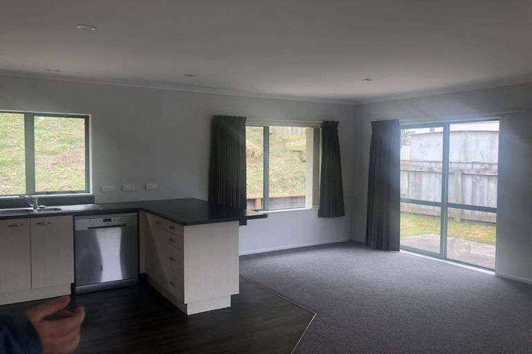Photo of property in 16 Sams Way, Raumati South, Paraparaumu, 5032