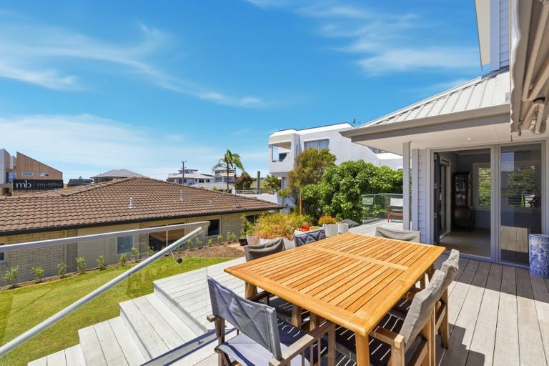 Photo of property in 16 Oceanbeach Road, Mount Maunganui, 3116