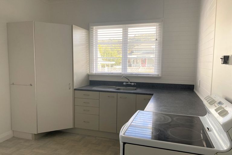 Photo of property in 21a Manse Street, Regent, Whangarei, 0112