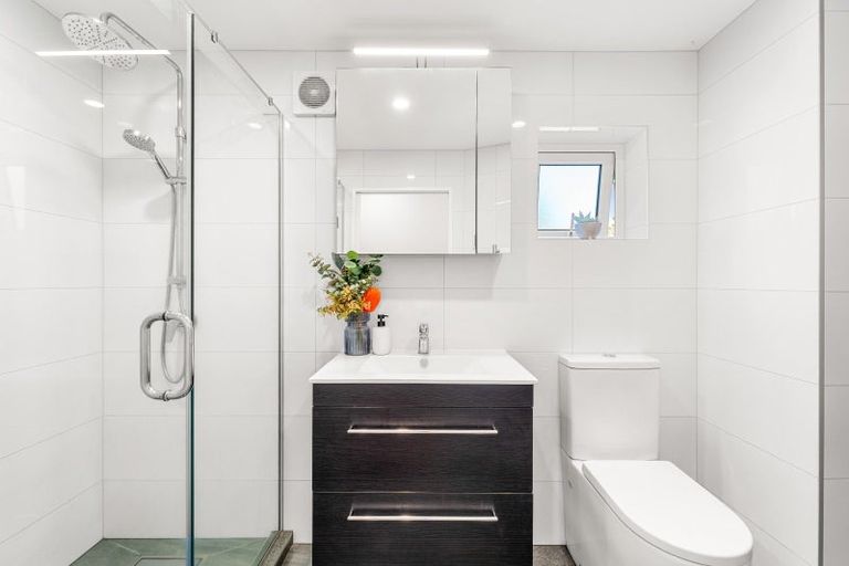 Photo of property in 36 Montclair Rise, Browns Bay, Auckland, 0630