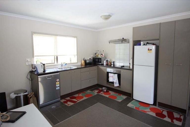 Photo of property in St Claire Village, 61/172 Mcleod Road, Te Atatu South, Auckland, 0610