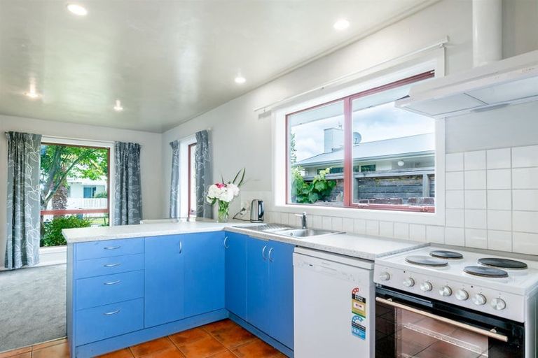 Photo of property in 99 Woodbury Street, Russley, Christchurch, 8042