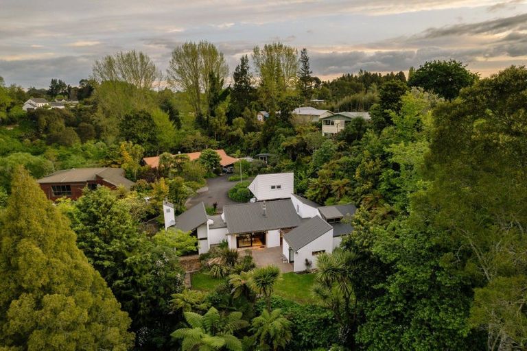 Photo of property in 25 Cranwell Place, Hillcrest, Hamilton, 3216