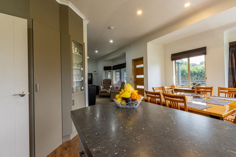 Photo of property in 127 Milton Street, Leamington, Cambridge, 3432