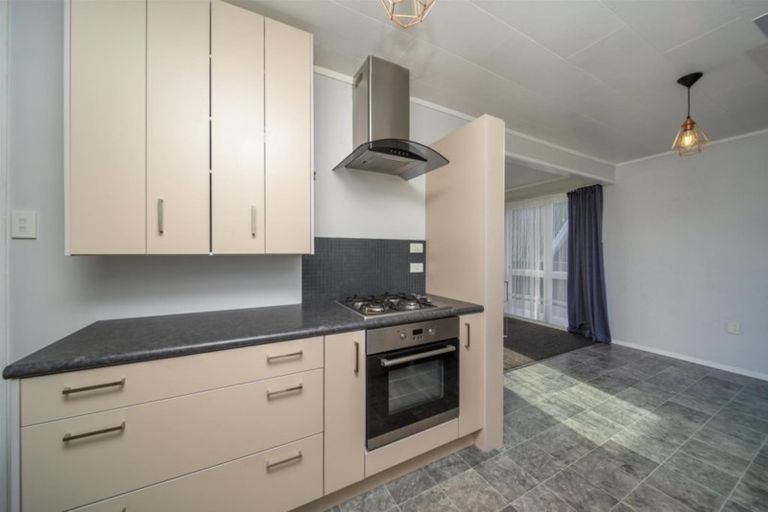 Photo of property in 50a Vogel Street, Hawera, 4610