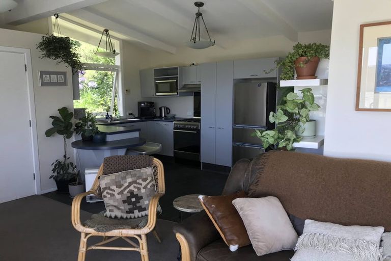 Photo of property in 15 Paulus Terrace, Cashmere, Christchurch, 8022