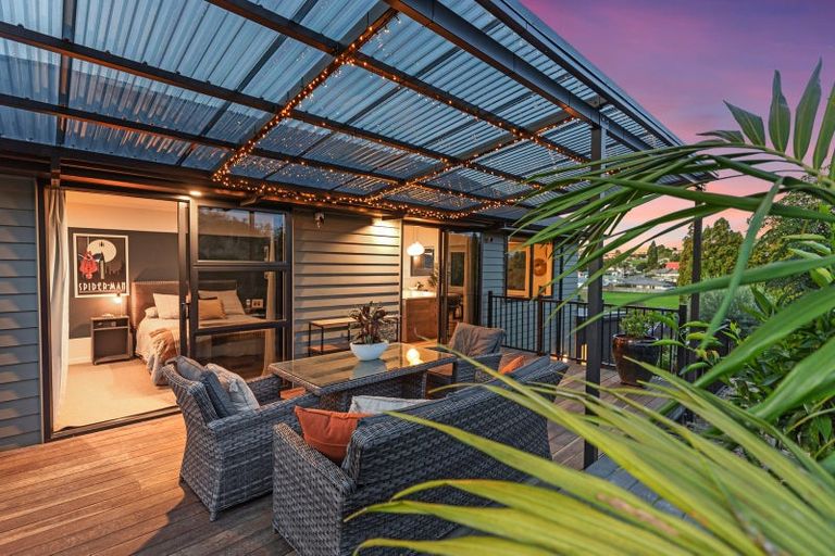 Photo of property in 16 Mearns Way, Ohauiti, Tauranga, 3112