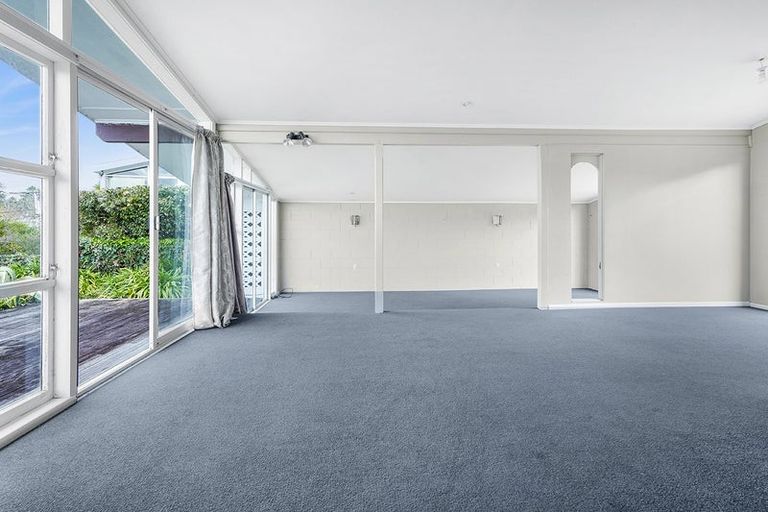 Photo of property in 21 Acacia Crescent, Glenview, Hamilton, 3206