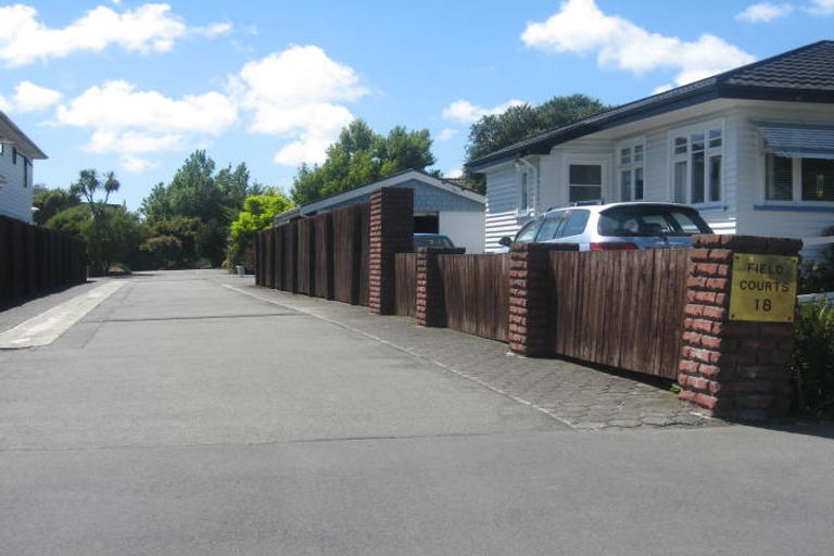 Photo of property in 1/18 Field Terrace, Upper Riccarton, Christchurch, 8041