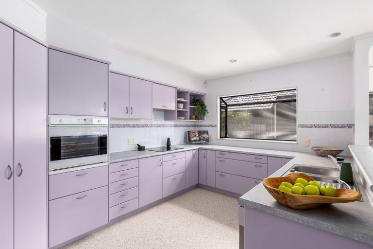 Photo of property in 11 Shuttleworth Place, Manly, Whangaparaoa, 0930