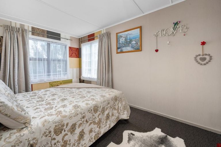 Photo of property in 14 Rangiora Street, Mangakino, 3421