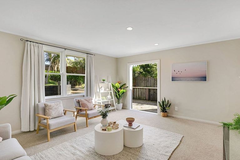 Photo of property in 3 Tuki Street, Titahi Bay, Porirua, 5022