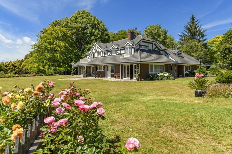 Photo of property in 140 Kayelene Place, Omokoroa, 3114