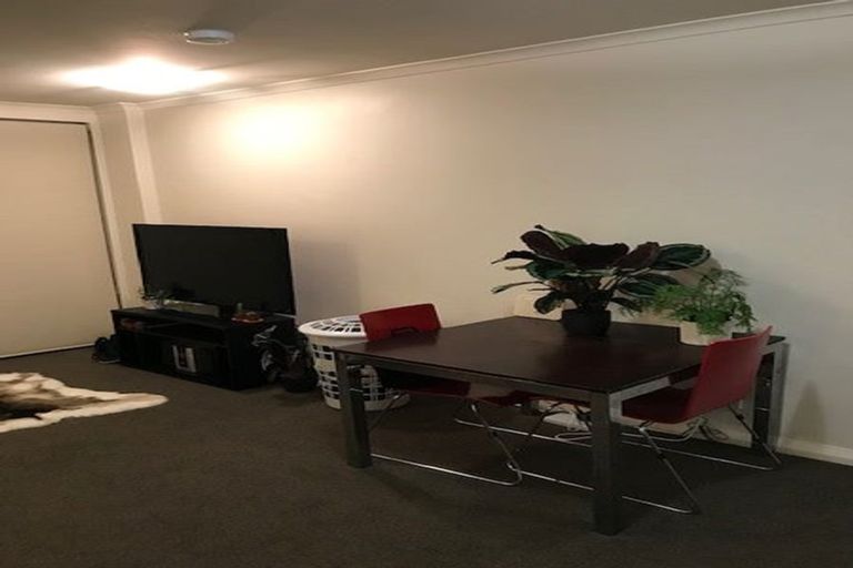 Photo of property in Monvie Apartments, 101/15 Holland Street, Te Aro, Wellington, 6011