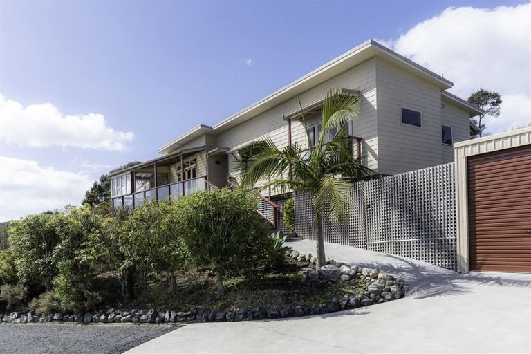 Photo of property in 9 Toi Track, Russell, 0272