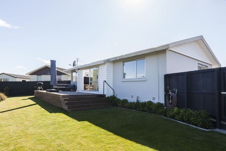 Photo of property in 23 Stacey Place, Woolston, Christchurch, 8062