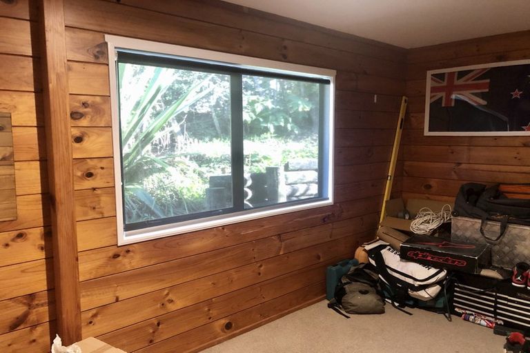 Photo of property in 47 Stillwater Crescent, Stillwater, Silverdale, 0993