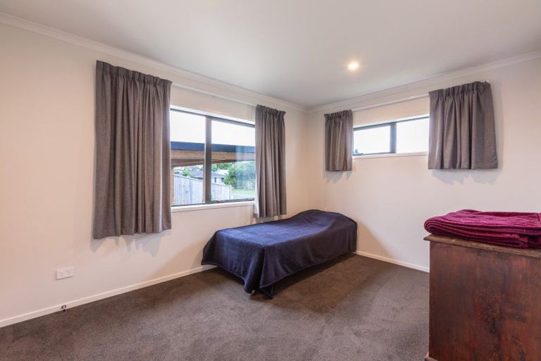 Photo of property in 17 Hall Street, Woodville, 4920