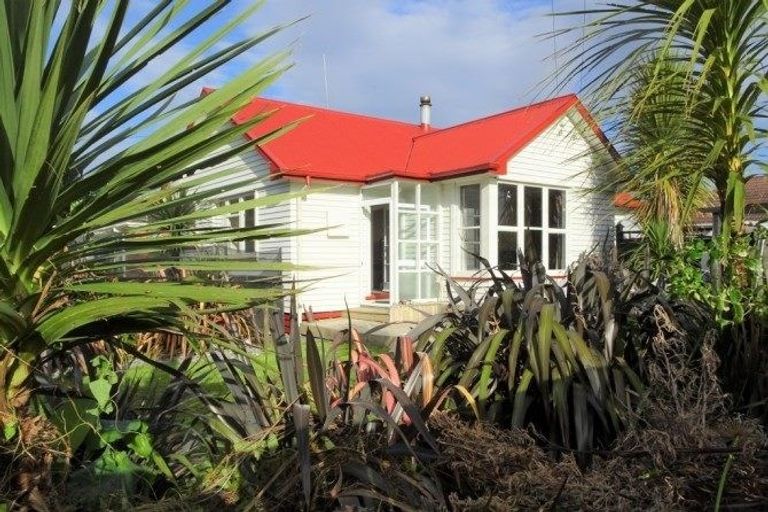 Photo of property in 6 Wickes Street, Cobden, Greymouth, 7802
