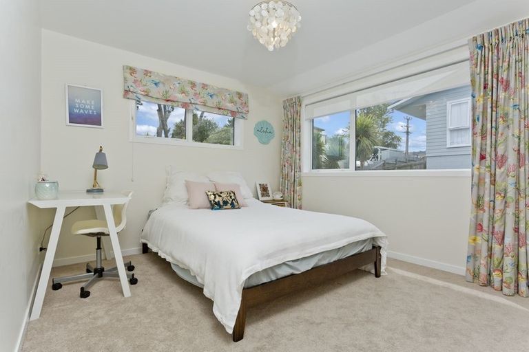 Photo of property in 41a Coronation Road, Hillcrest, Auckland, 0627