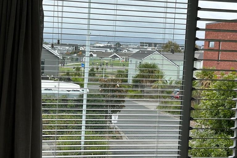 Photo of property in 24 Plover Road, Hobsonville, Auckland, 0616