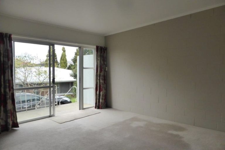 Photo of property in 10 Landview Road, Parkvale, Tauranga, 3112