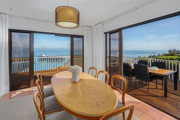 Photo of property in 42 Britannia Heights, Stepneyville, Nelson, 7010