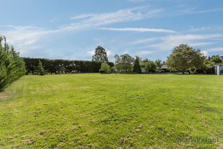 Photo of property in 2377 Homebush Road, Coalgate, 7673