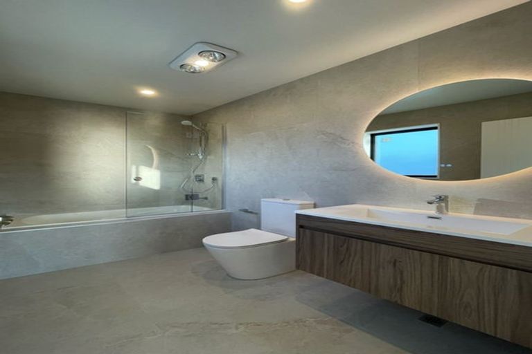 Photo of property in 15c Pipitea Place, Massey, Auckland, 0614