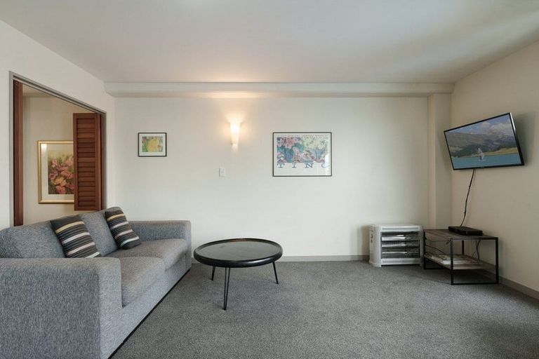 Photo of property in Anchorage Apartments, 317/36 Victoria Road, Mount Maunganui, 3116