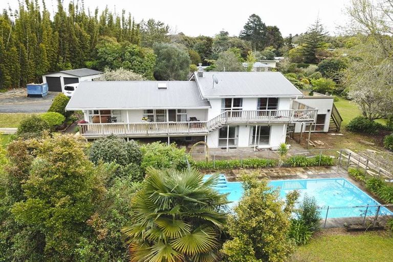 Photo of property in 44 Mission Road, Kerikeri, 0230