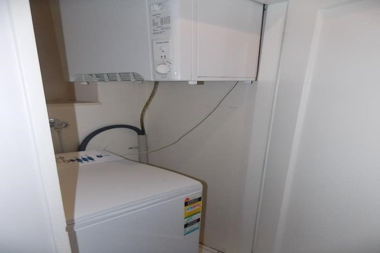 Photo of property in 3/273 Tinakori Road, Thorndon, Wellington, 6011