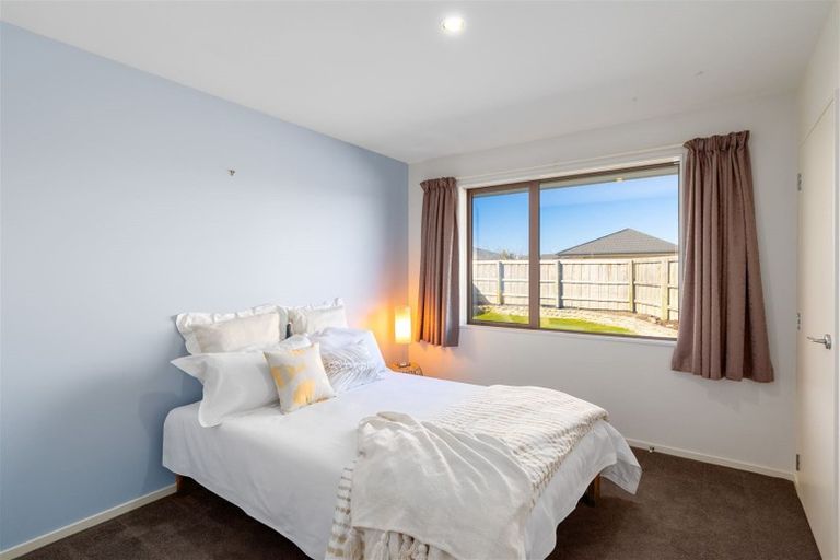 Photo of property in 14 Wootton Place, Kaiapoi, 7630