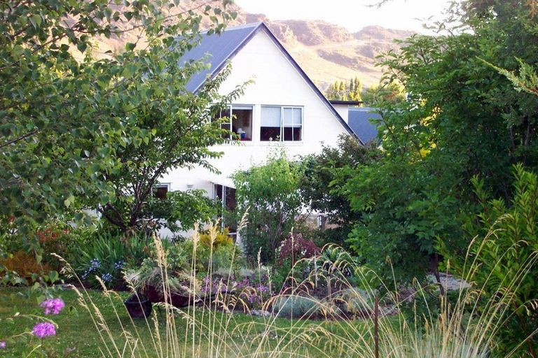 Photo of property in 4 Gilligans Gully Road, Alexandra, 9320