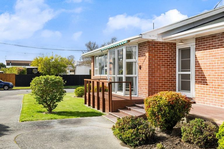 Photo of property in 6 Springhill Street, Avonhead, Christchurch, 8042