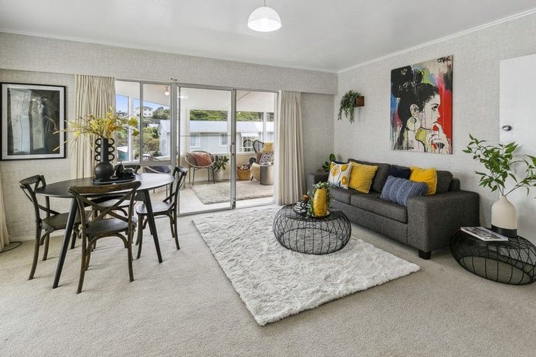 Photo of property in 1a Witham Street, Island Bay, Wellington, 6023