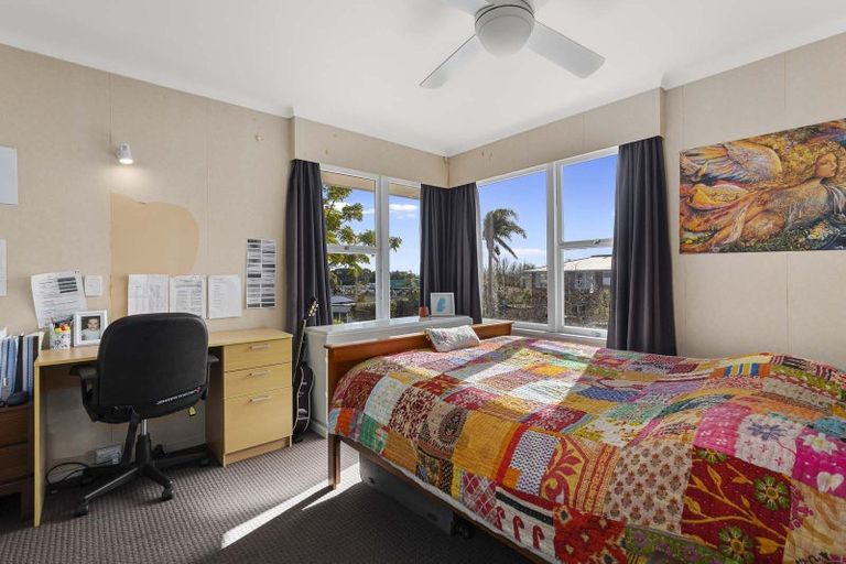 Photo of property in 22 Andrew Place, Otumoetai, Tauranga, 3110