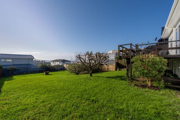 Photo of property in 92 Mellons Bay Road, Mellons Bay, Auckland, 2014