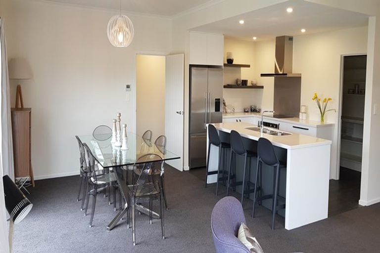 Photo of property in 8 Whiteoak Grove, Tinwald, Ashburton, 7700