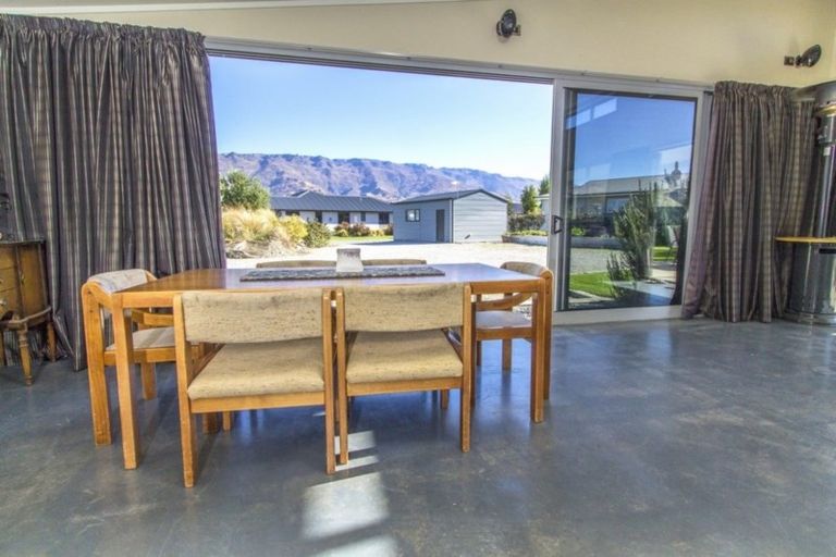 Photo of property in 18 Ethereal Crescent, Mount Pisa, Cromwell, 9383