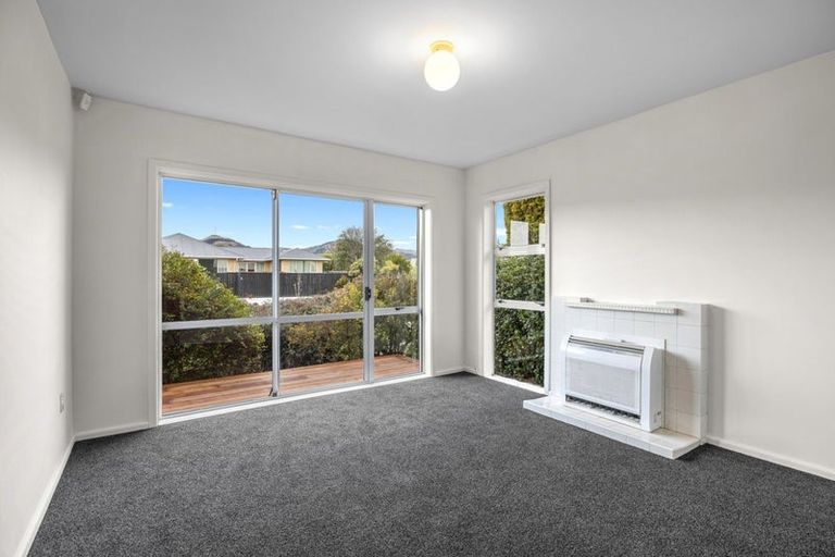 Photo of property in 2/3 Roberta Drive, Somerfield, Christchurch, 8024