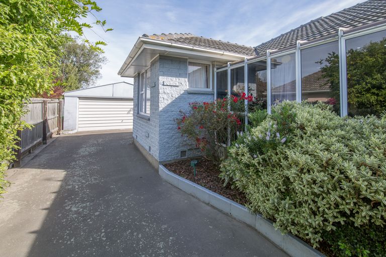 Photo of property in 305 Sawyers Arms Road, Bishopdale, Christchurch, 8053