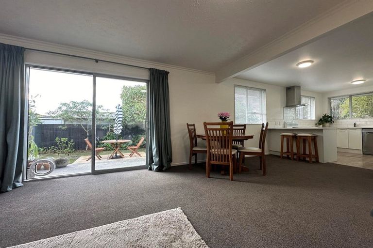 Photo of property in 1/61a Bridge Street, New Brighton, Christchurch, 8062